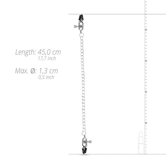 Met metalen ketting