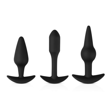 3 buttplugs