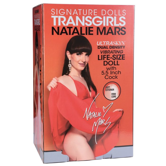 Model: Transgirl Natalie Mars