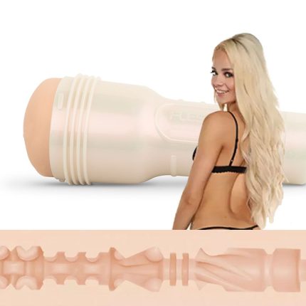 Model: Elsa Jean
