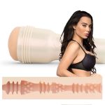 Model: Lana Rhoades