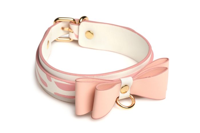 Witte set met roze tijgerstreepprint